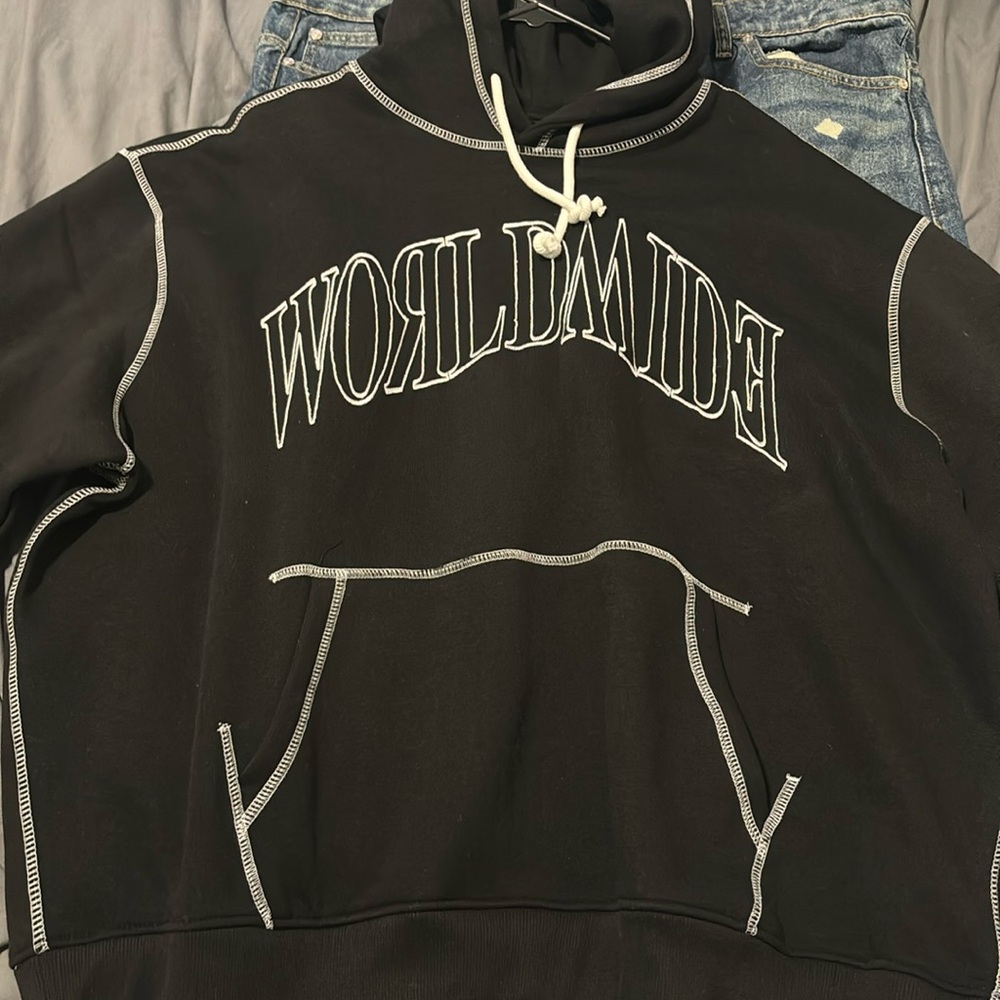 Don’t really want it and I brought the wrong size so i’m selling it